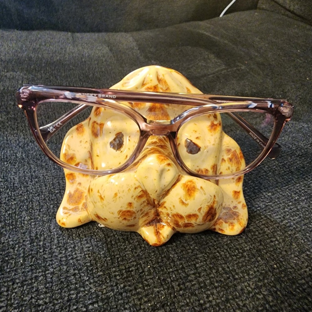 VTG Arnel Ceramic Sleepy‎ Dog Face Eyeglass Holder Brown Anamorphic Kitschy 4"
